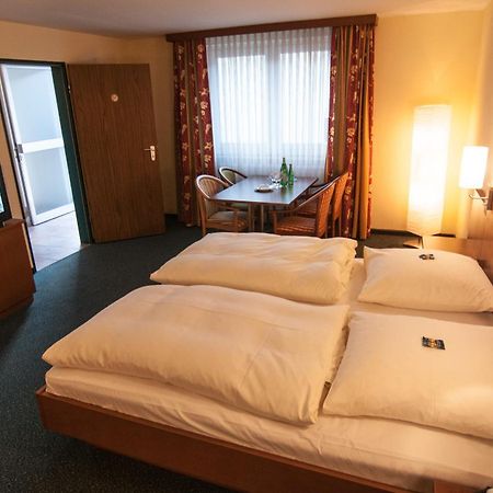 Hotel Hellers Krug Holzminden Zewnętrze zdjęcie