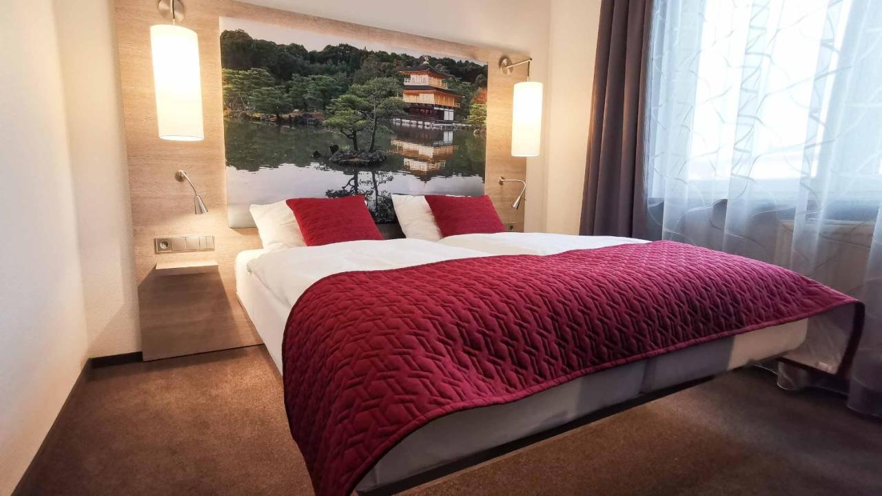 Hotel Hellers Krug Holzminden Zewnętrze zdjęcie