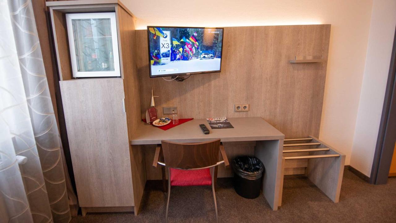 Hotel Hellers Krug Holzminden Zewnętrze zdjęcie