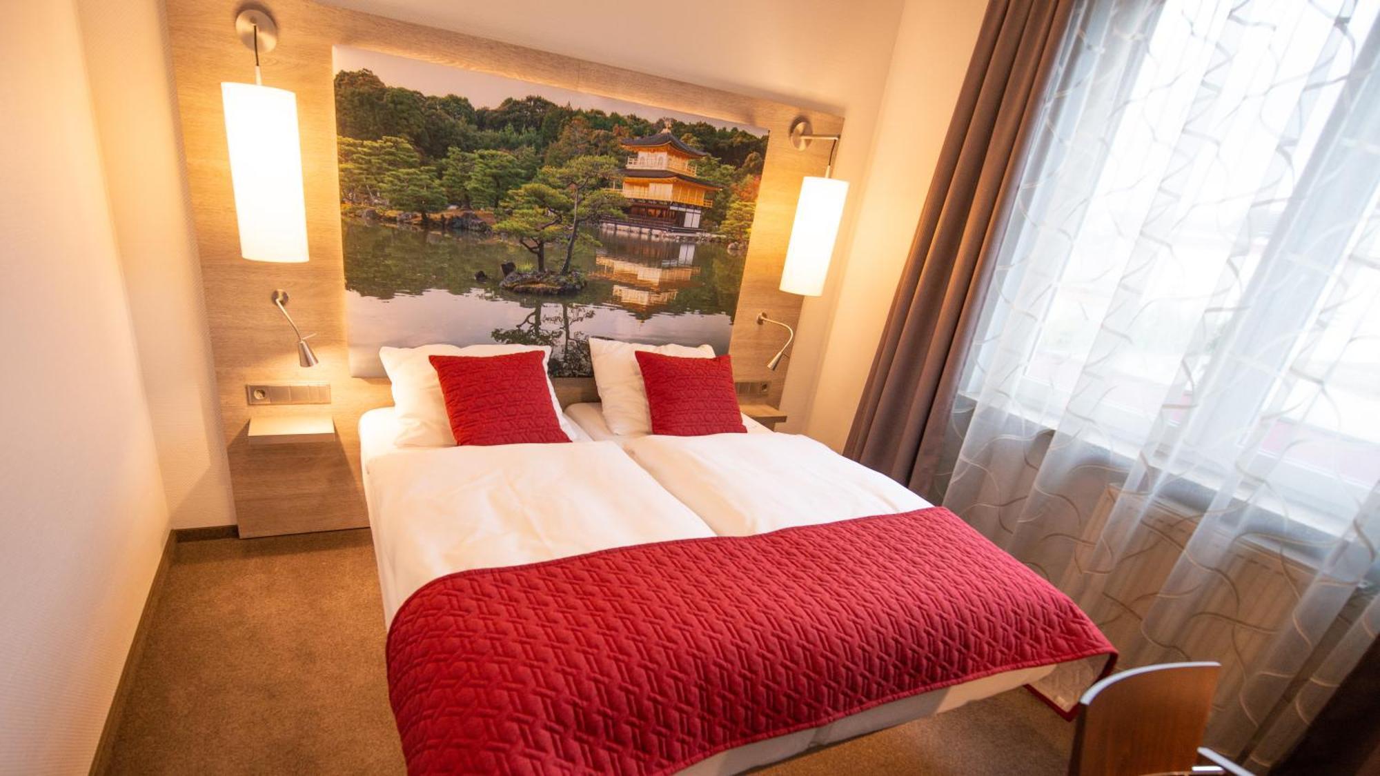 Hotel Hellers Krug Holzminden Zewnętrze zdjęcie