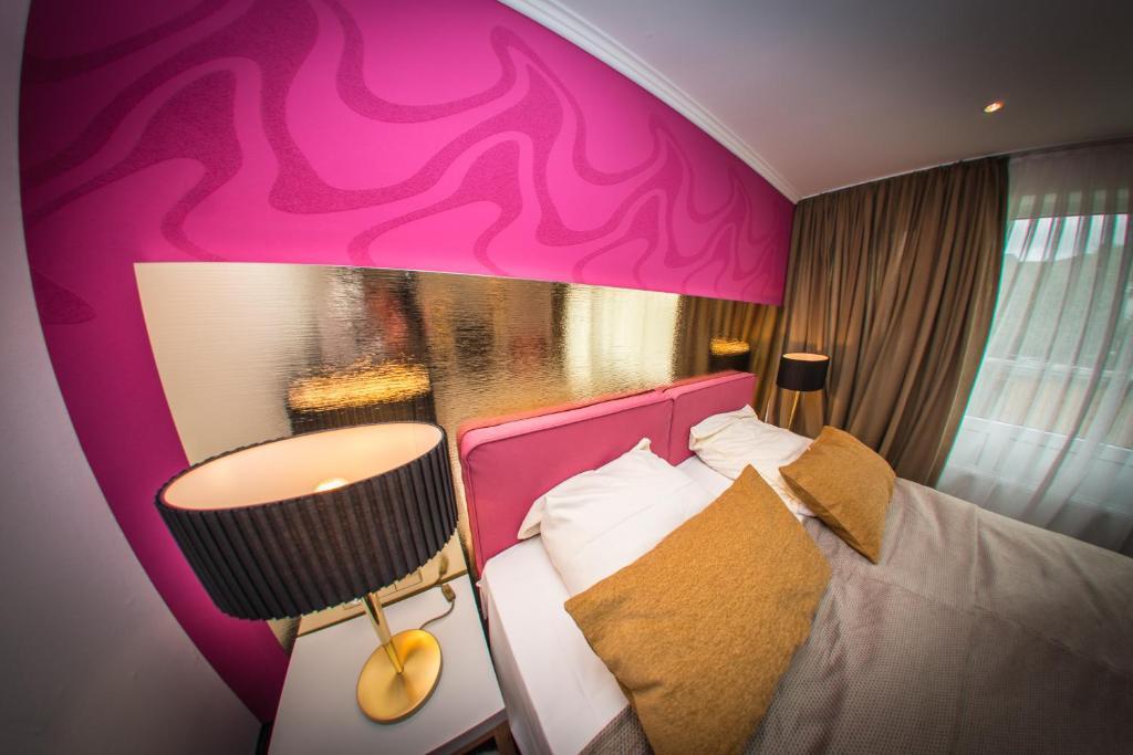Hotel Hellers Krug Holzminden Pokój zdjęcie
