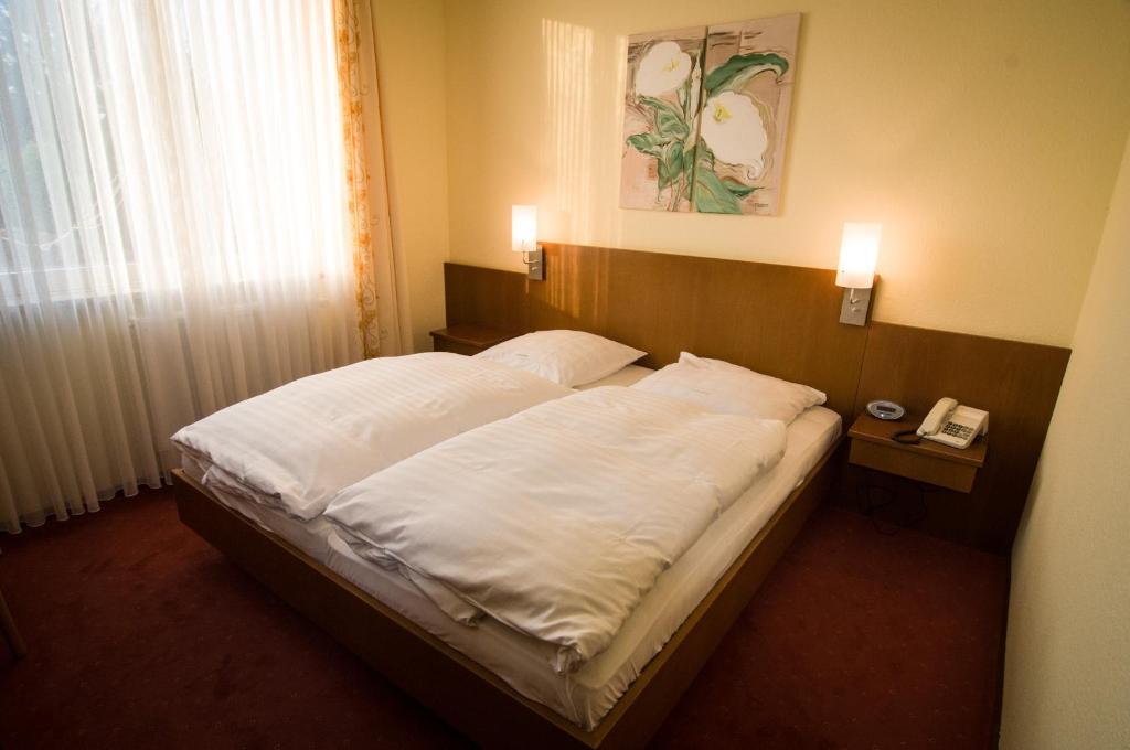 Hotel Hellers Krug Holzminden Pokój zdjęcie