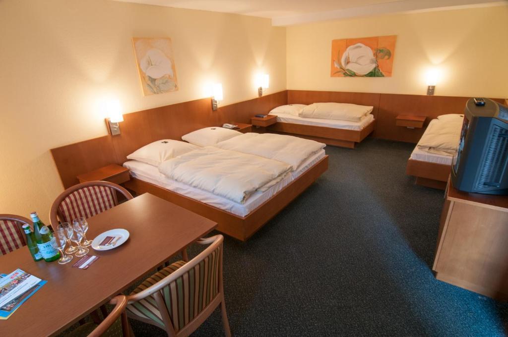 Hotel Hellers Krug Holzminden Pokój zdjęcie