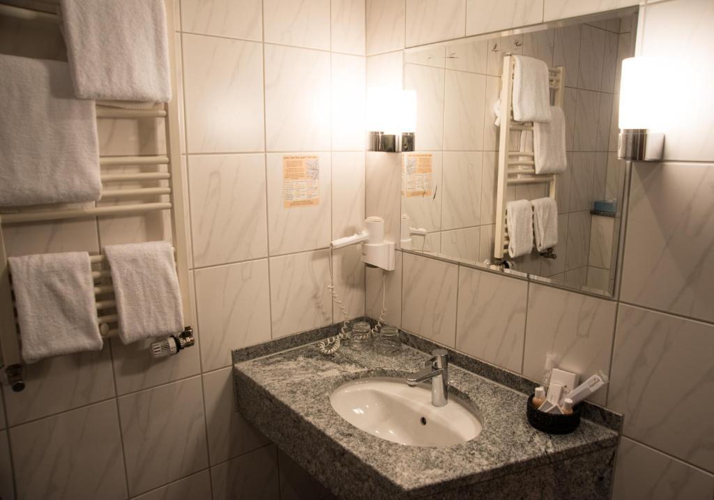 Hotel Hellers Krug Holzminden Pokój zdjęcie