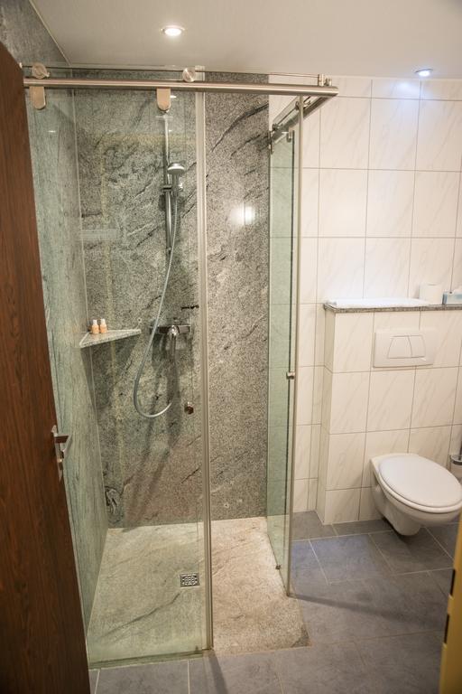 Hotel Hellers Krug Holzminden Zewnętrze zdjęcie